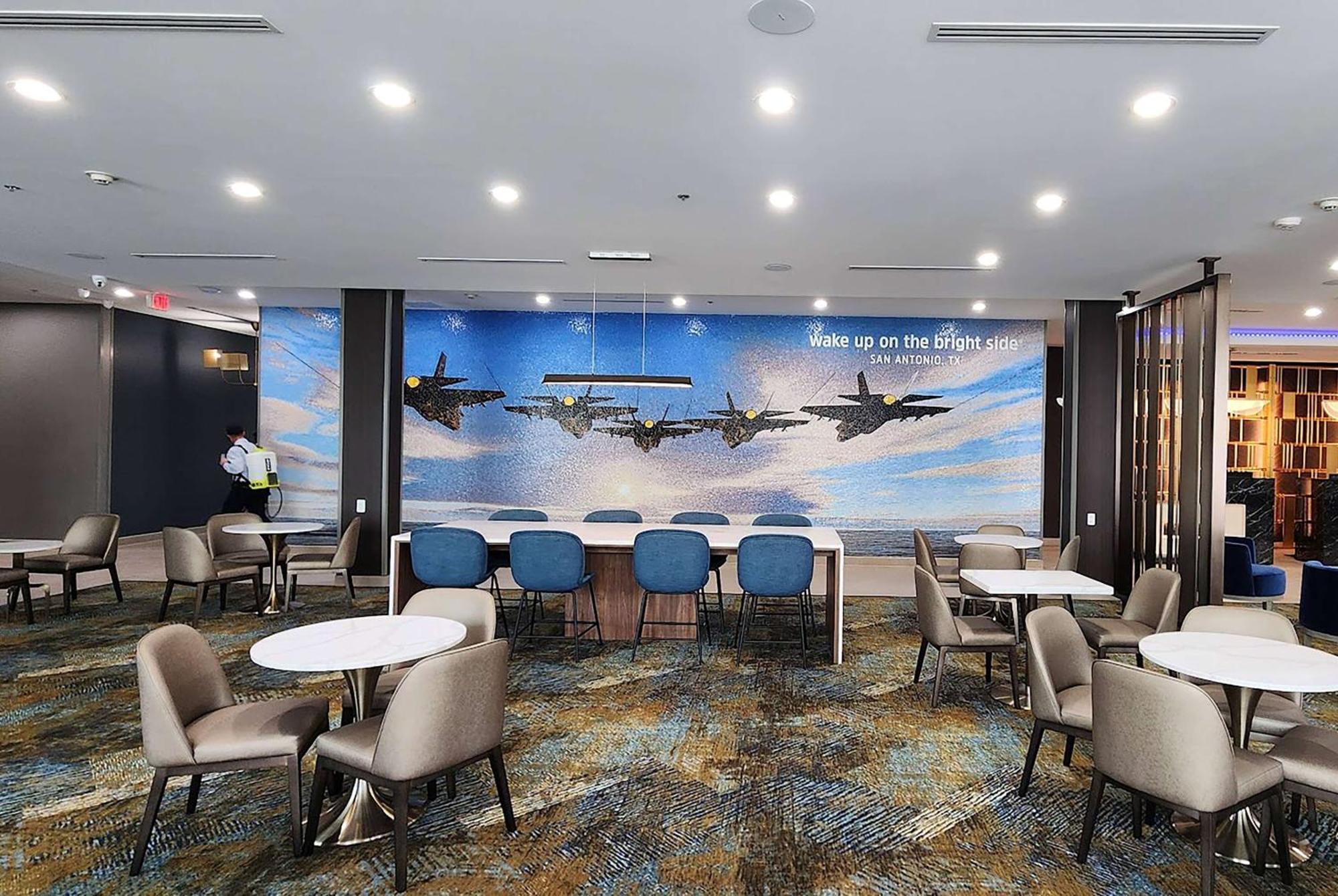 La Quinta Inn & Suites By Wyndham San Antonio At The Rim 外观 照片