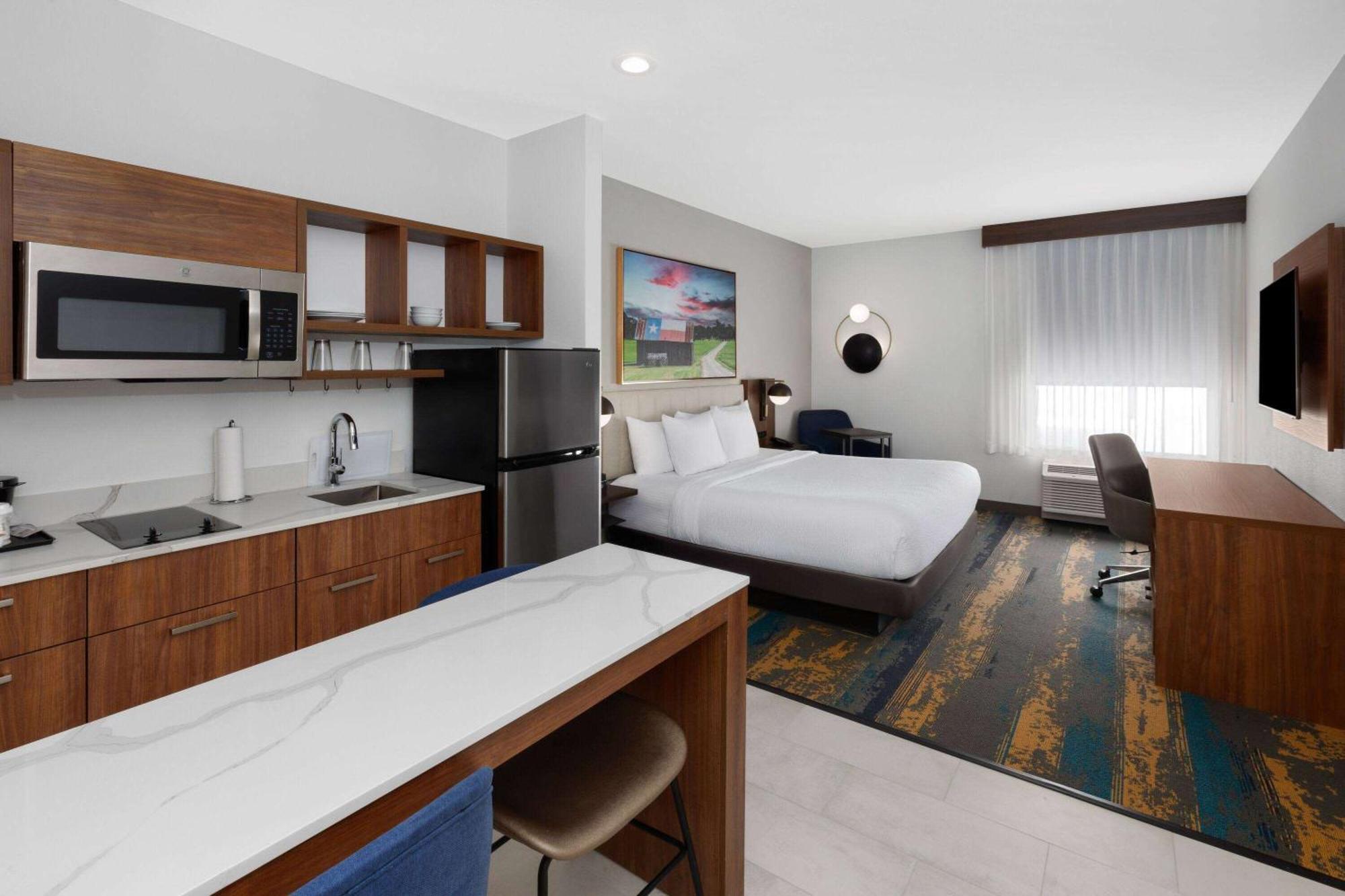 La Quinta Inn & Suites By Wyndham San Antonio At The Rim 外观 照片